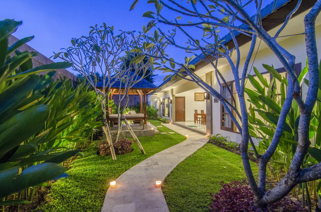 Bukit Kirana Villas Улувату Екстер'єр фото
