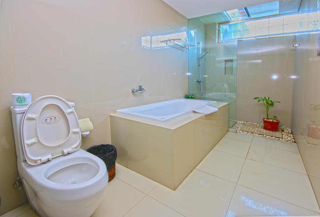 Bukit Kirana Villas Улувату Екстер'єр фото