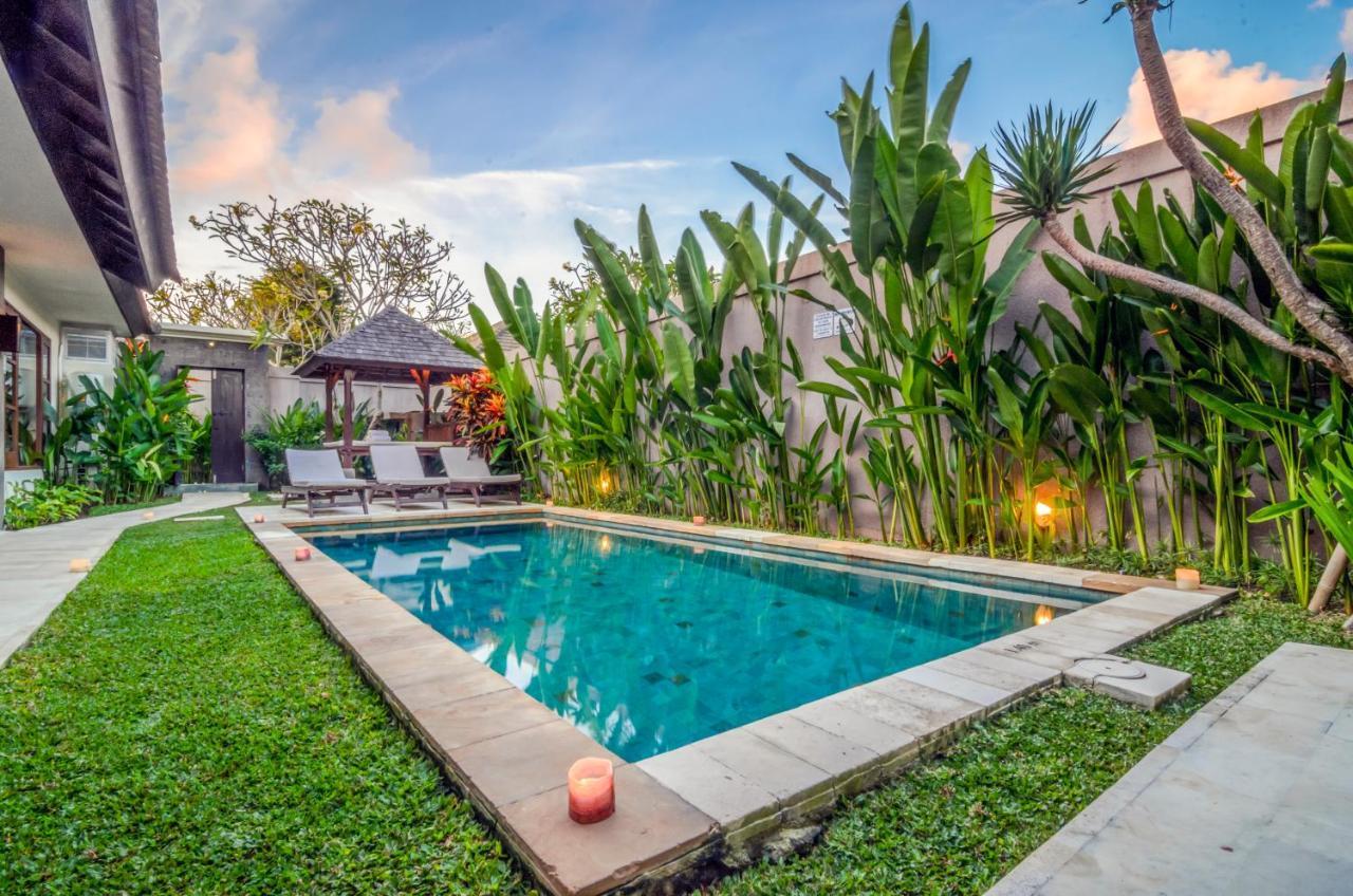 Bukit Kirana Villas Улувату Екстер'єр фото